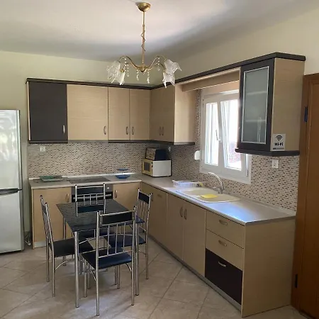 Kalives Sithonia Family House *